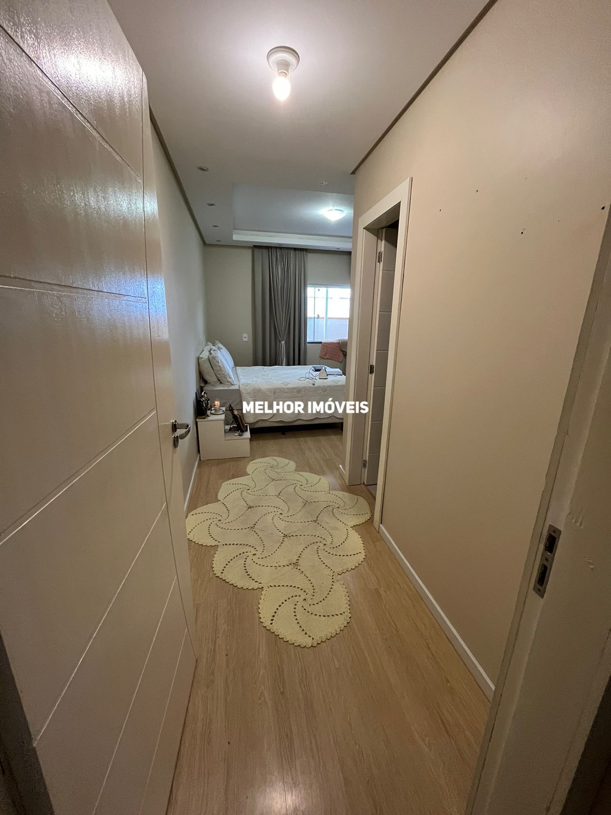 Casa à venda com 4 quartos, 200m² - Foto 8