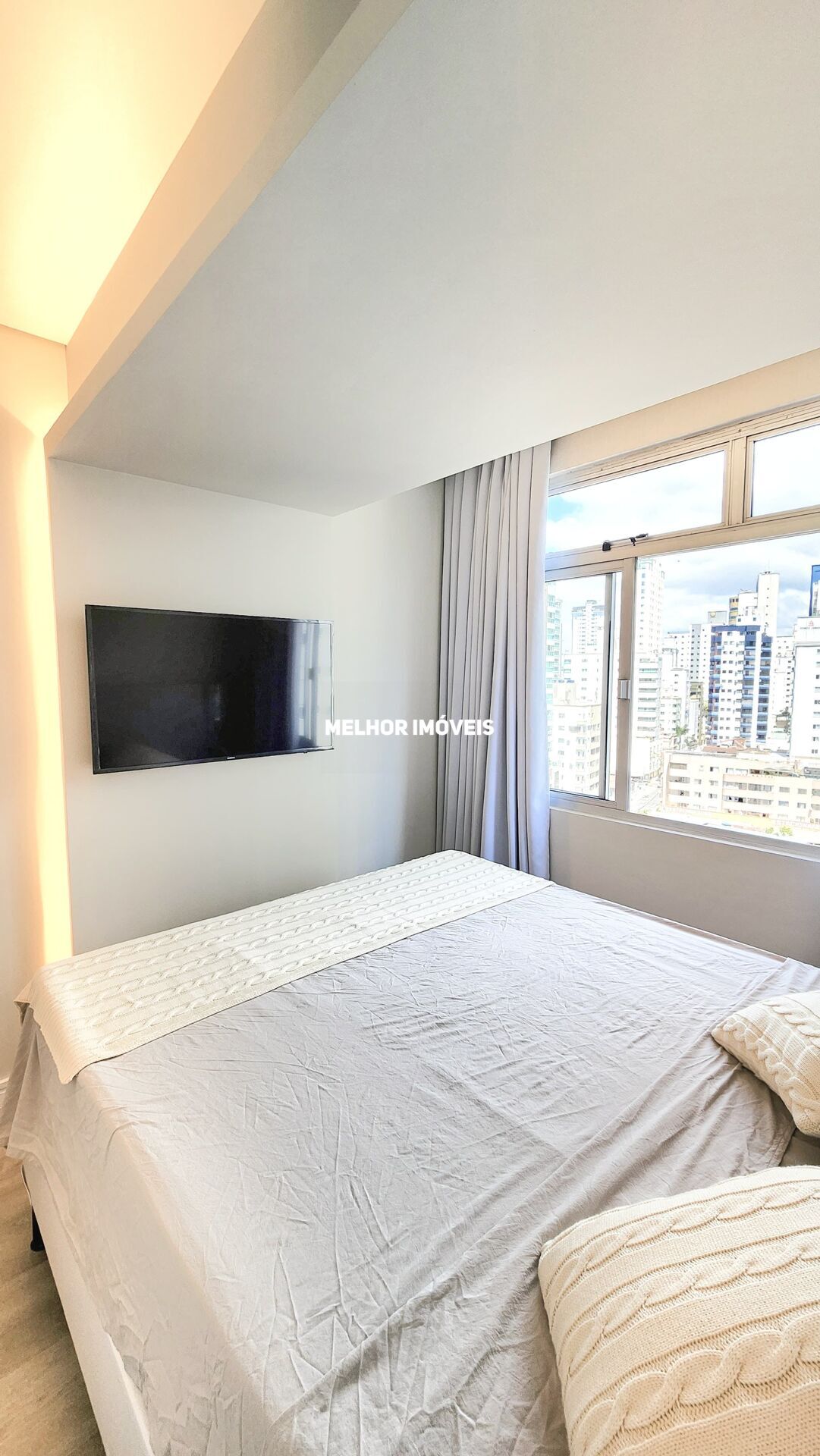 Apartamento à venda com 4 quartos, 196m² - Foto 12