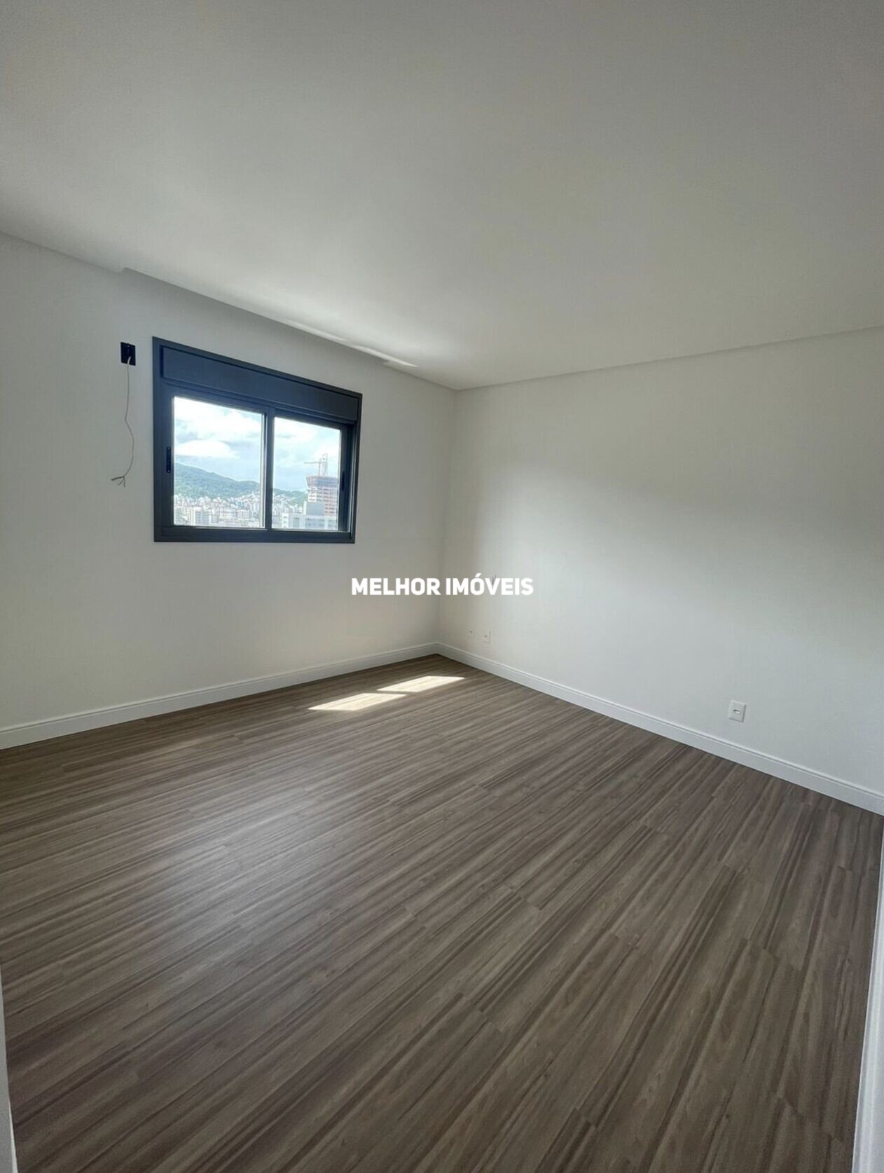 Apartamento à venda com 3 quartos, 122m² - Foto 7