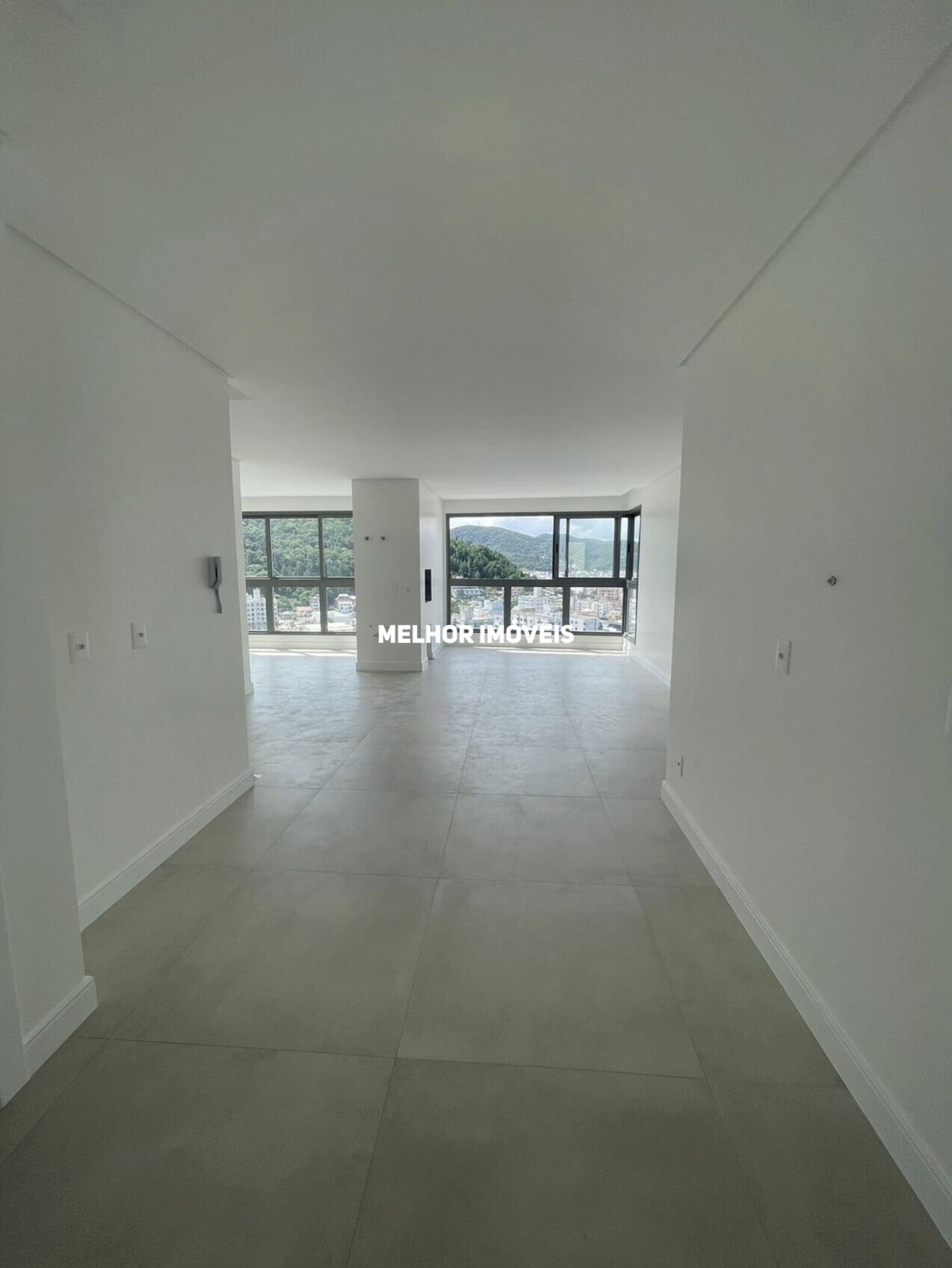 Apartamento à venda com 3 quartos, 122m² - Foto 4