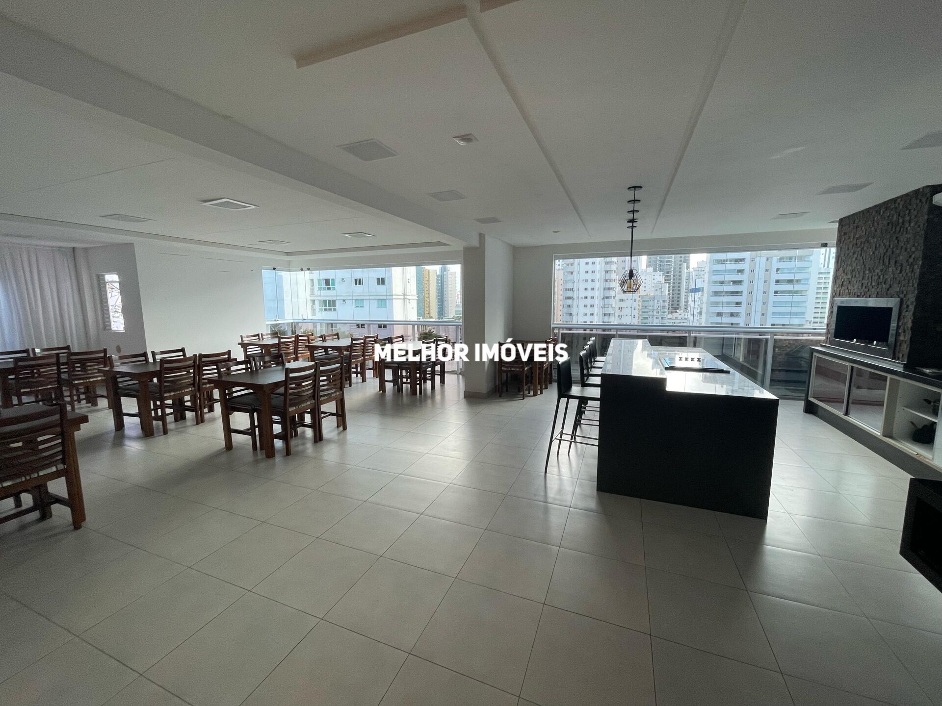 Apartamento à venda com 3 quartos, 119m² - Foto 26