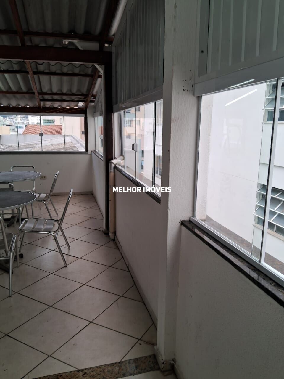 Apartamento à venda com 2 quartos, 70m² - Foto 10