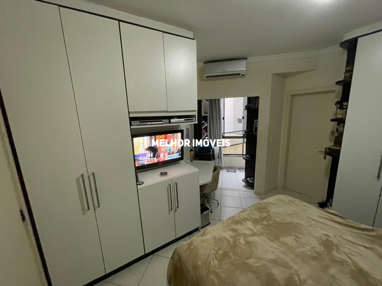 Apartamento à venda com 3 quartos, 240m² - Foto 15