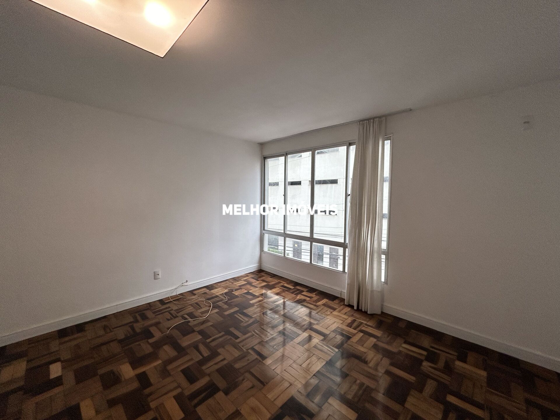 Apartamento para alugar com 2 quartos, 81m² - Foto 4