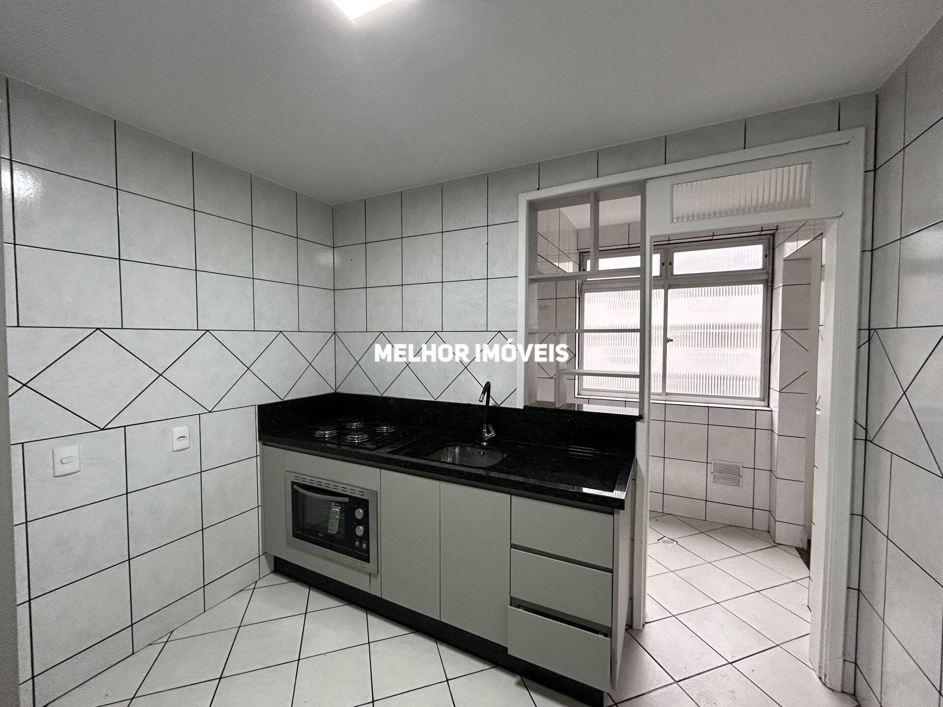 Apartamento para alugar com 2 quartos, 81m² - Foto 7