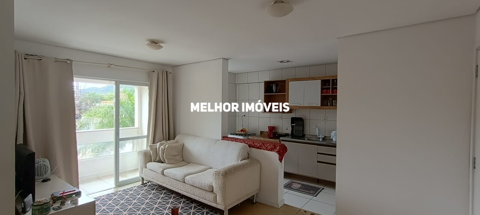 Apartamento à venda com 2 quartos, 68m² - Foto 1