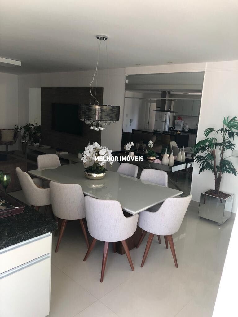 Apartamento à venda com 3 quartos, 256m² - Foto 2