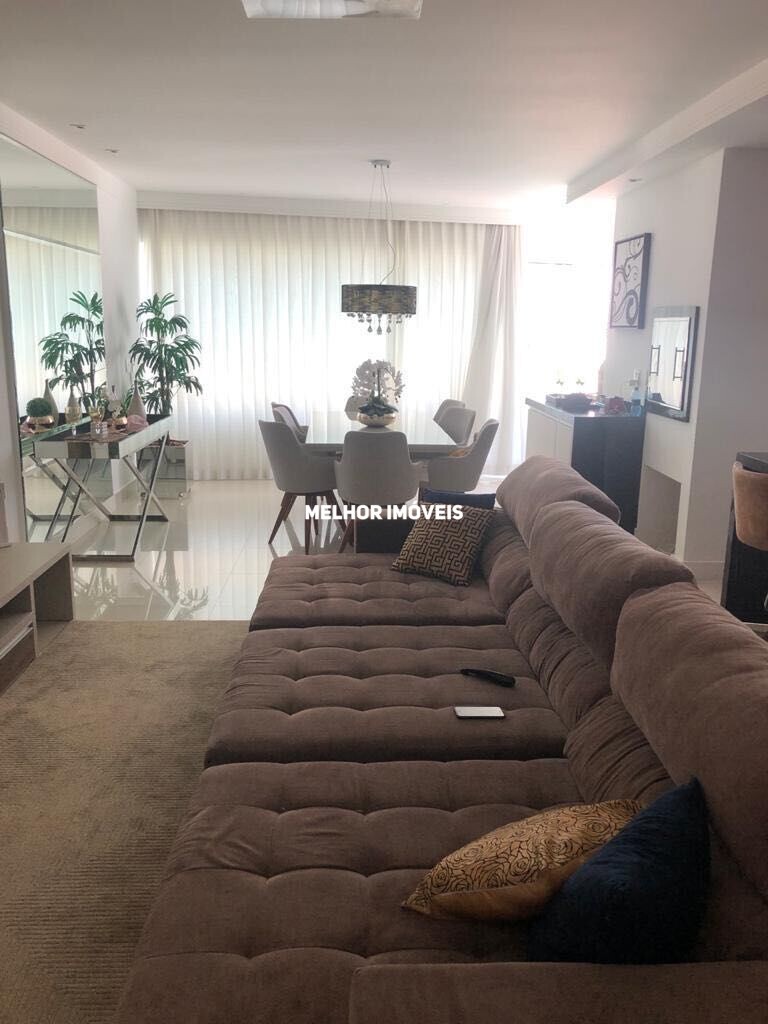 Apartamento à venda com 3 quartos, 256m² - Foto 4