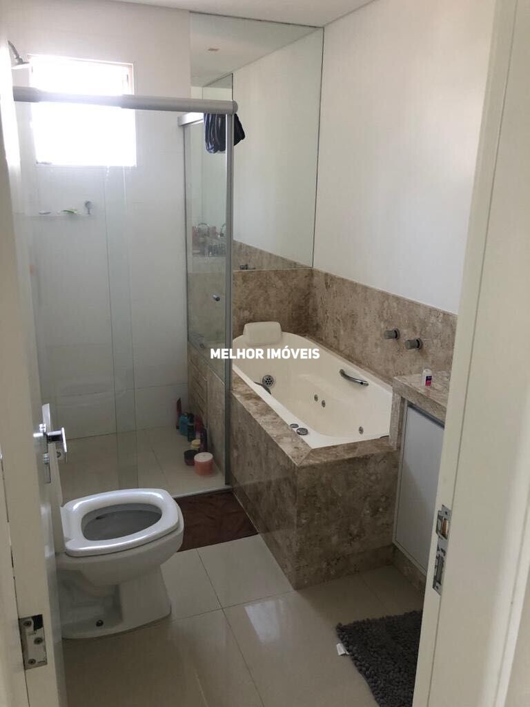 Apartamento à venda com 3 quartos, 256m² - Foto 10