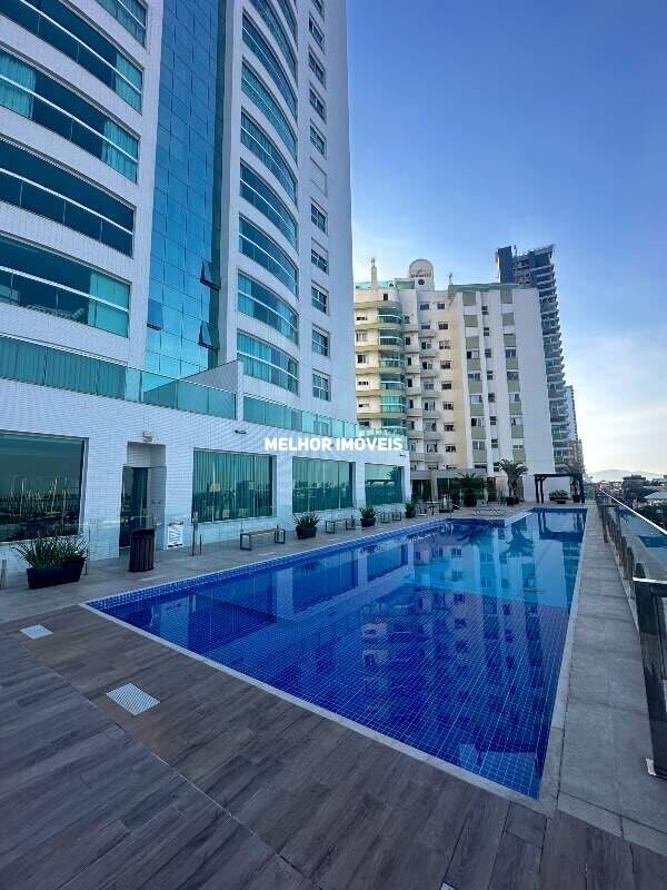 Apartamento à venda com 3 quartos, 162m² - Foto 29