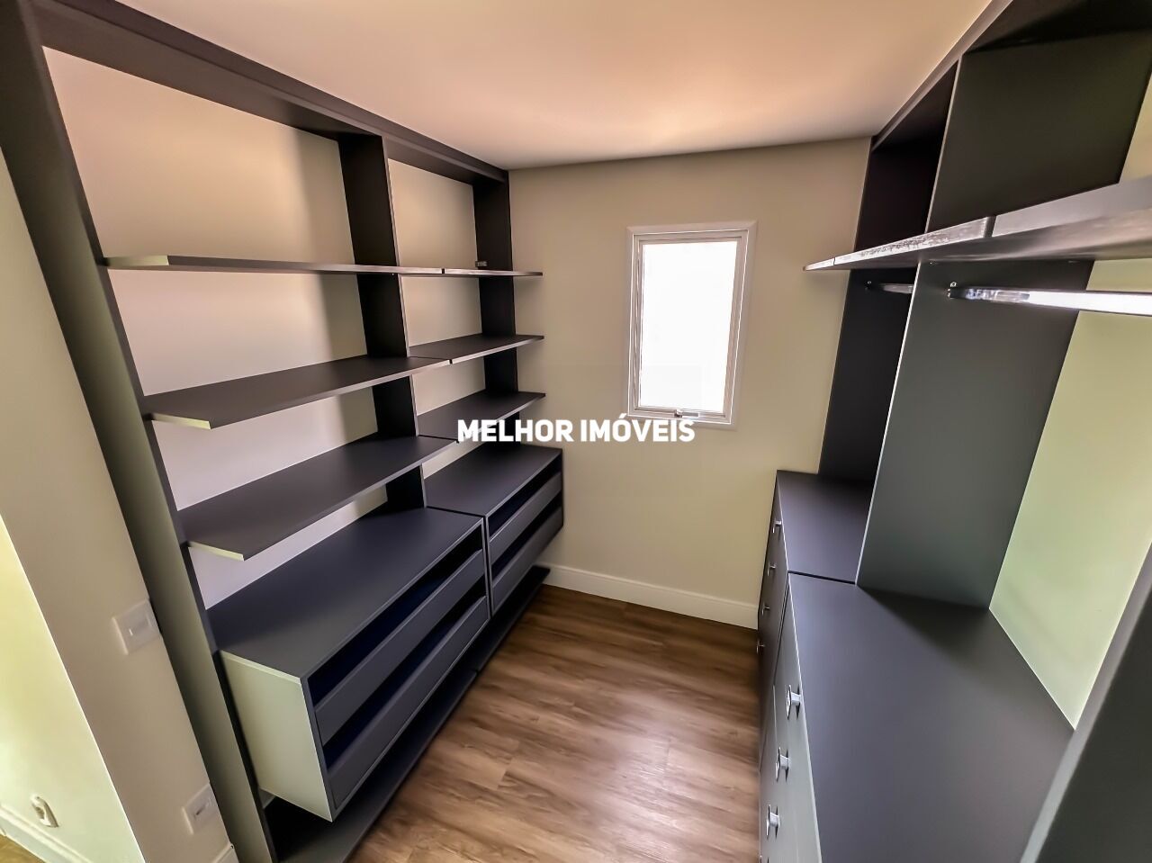 Apartamento à venda com 3 quartos, 162m² - Foto 25