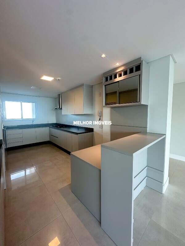 Apartamento à venda com 3 quartos, 162m² - Foto 10