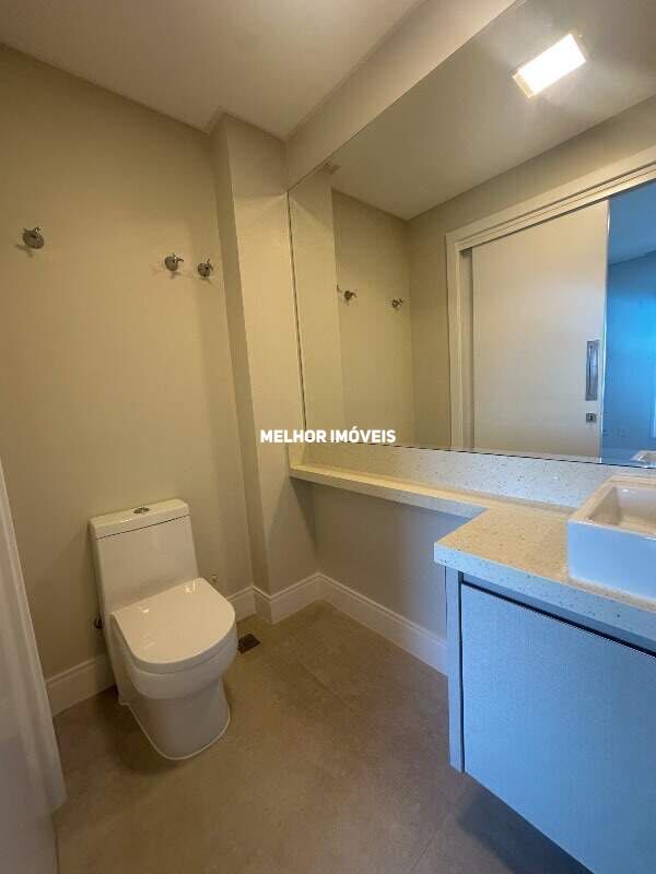 Apartamento à venda com 3 quartos, 162m² - Foto 13