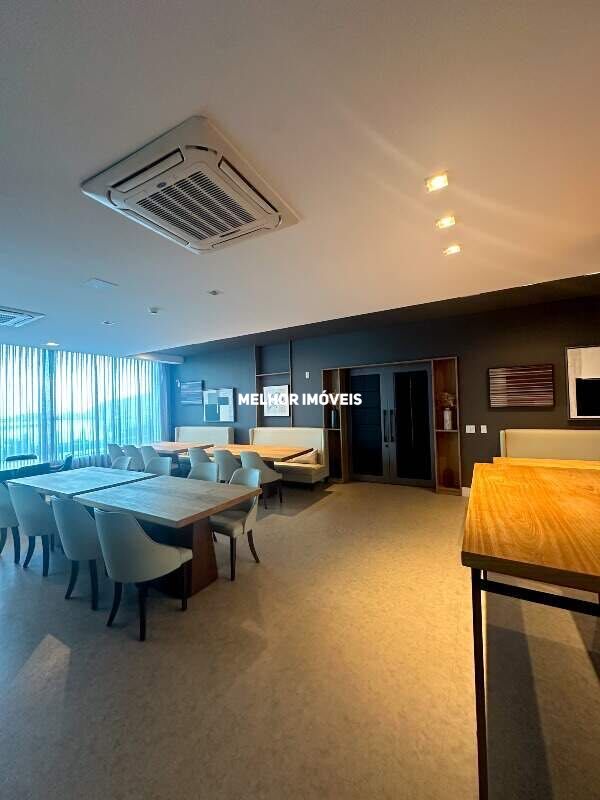 Apartamento à venda com 3 quartos, 162m² - Foto 17