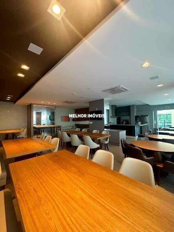 Apartamento à venda com 3 quartos, 162m² - Foto 18