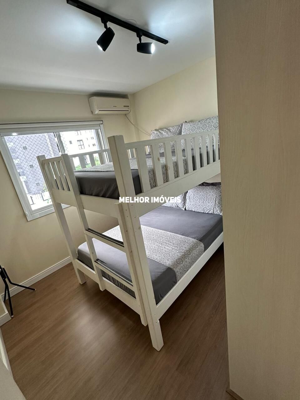 Apartamento à venda com 2 quartos, 68m² - Foto 12