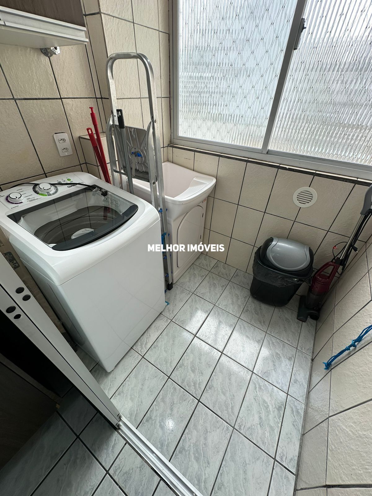 Apartamento à venda com 2 quartos, 68m² - Foto 6