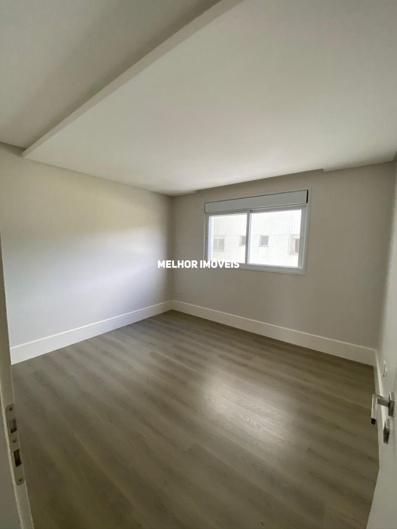 Apartamento à venda com 4 quartos, 237m² - Foto 13