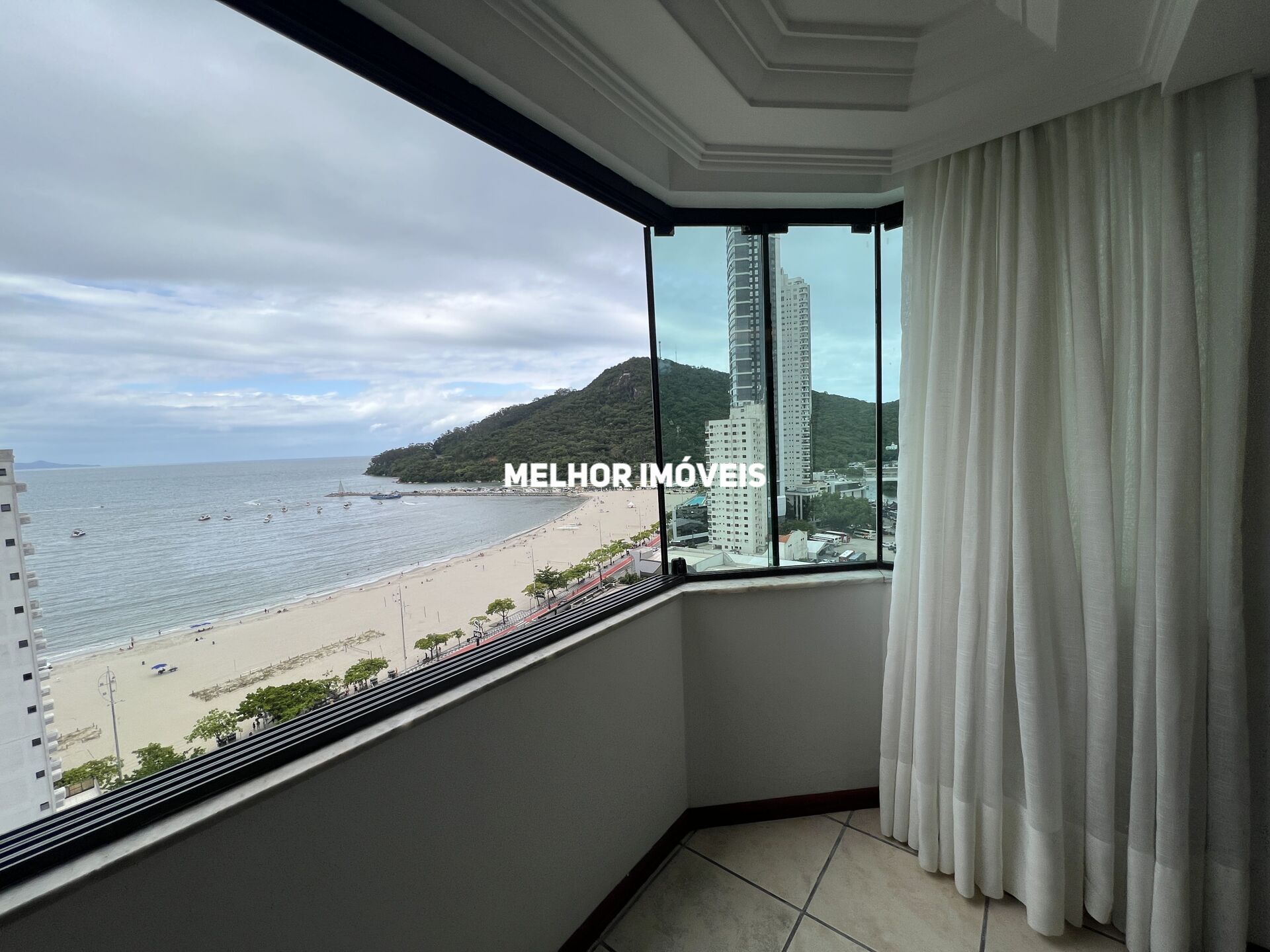 Apartamento, 3 quartos, 100 m² - Foto 1