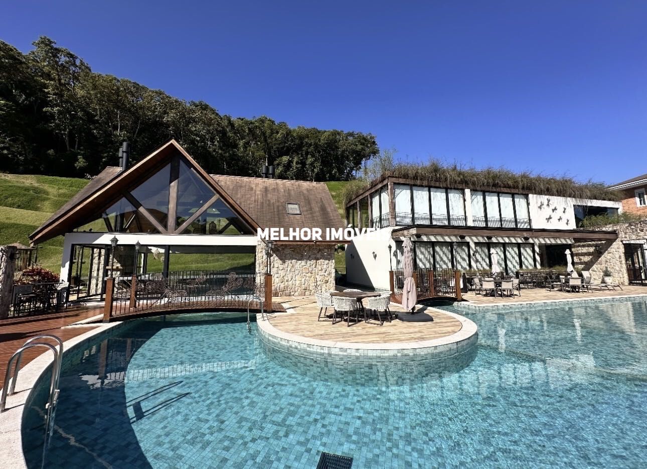 Terreno, 334 m² - Foto 1