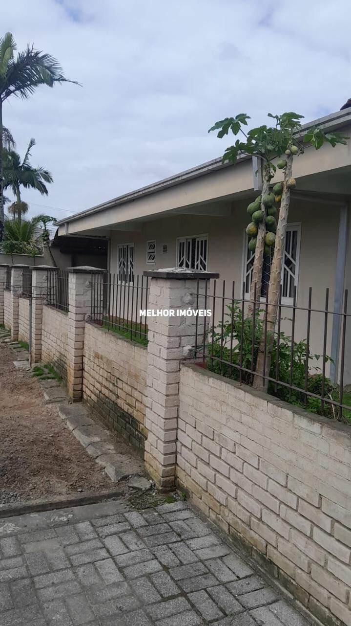 Casa, 6 quartos, 175 m² - Foto 2