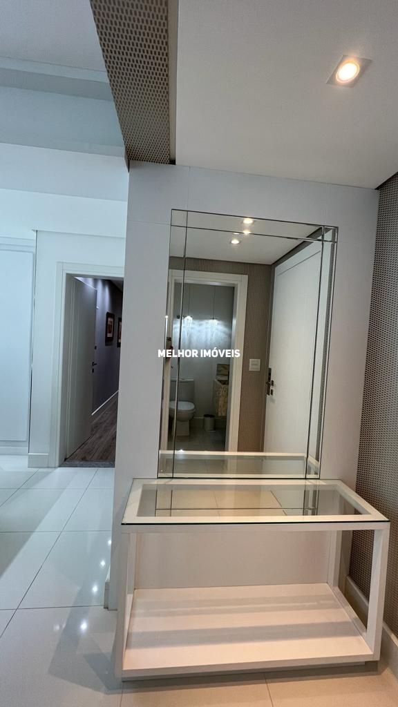 Apartamento à venda com 3 quartos, 150m² - Foto 28