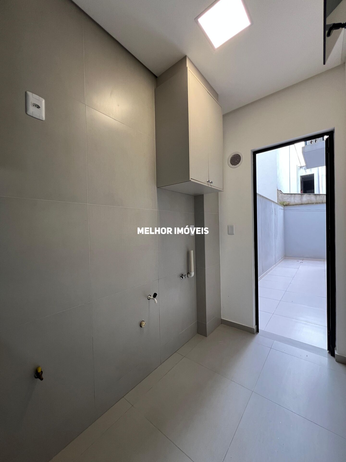 Apartamento para alugar com 2 quartos, 56m² - Foto 8