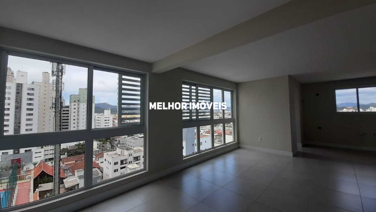 Apartamento à venda com 2 quartos, 92m² - Foto 1