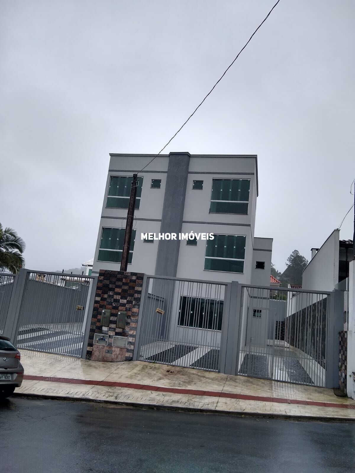 Sobrado à venda com 3 quartos, 130m² - Foto 1