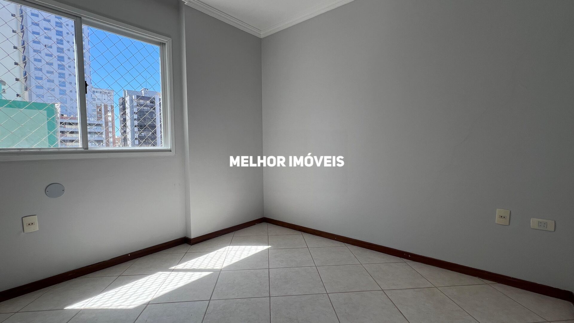 Apartamento à venda com 3 quartos, 114m² - Foto 17