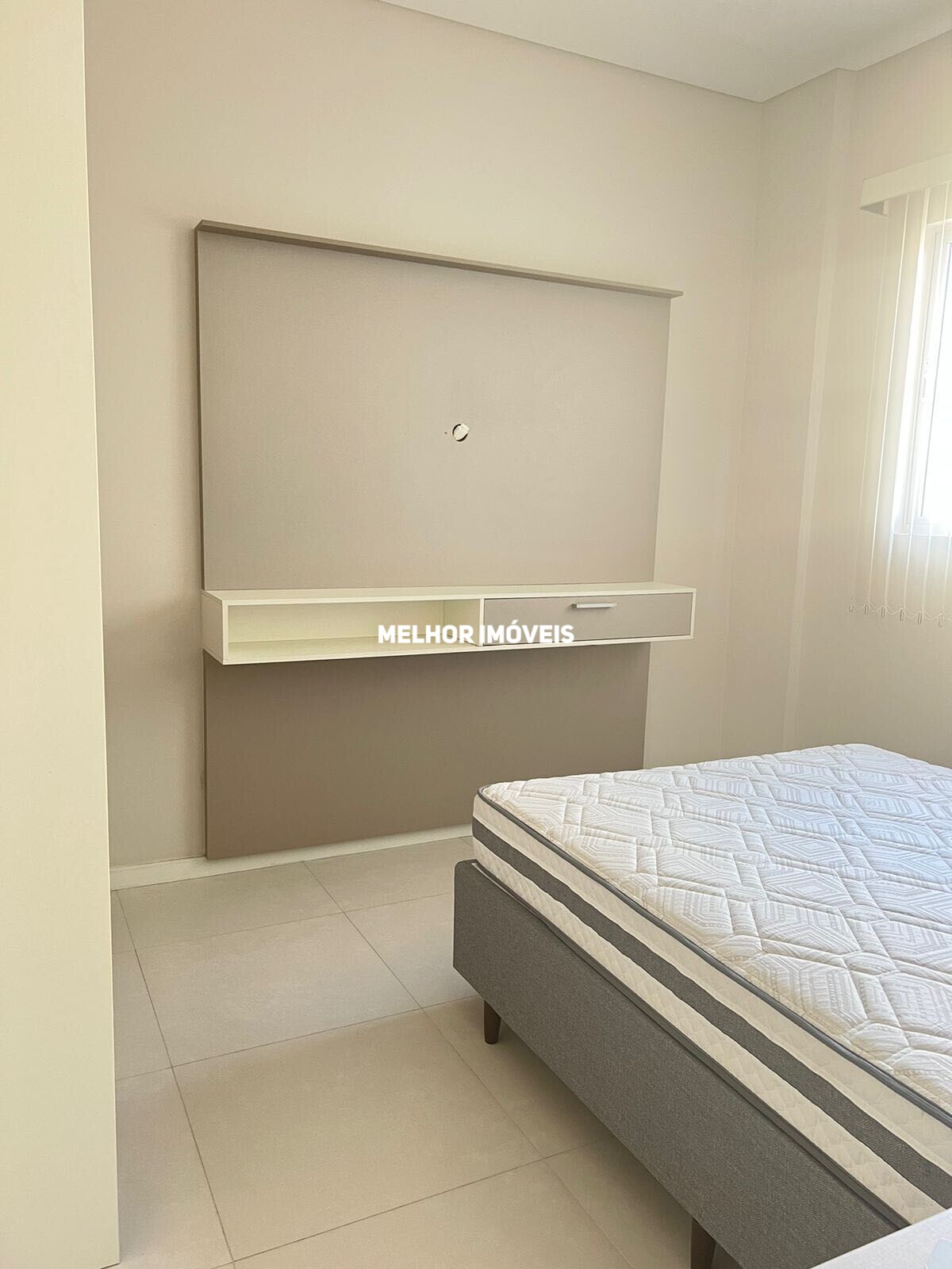 Apartamento à venda com 3 quartos, 107m² - Foto 5