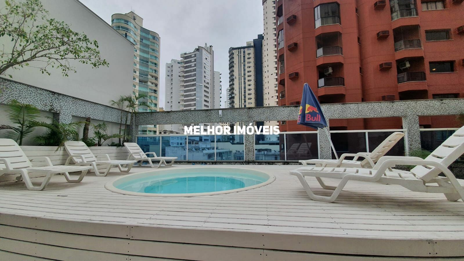 Apartamento à venda com 3 quartos, 208m² - Foto 26