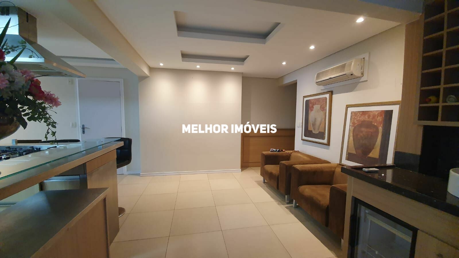 Apartamento à venda com 3 quartos, 208m² - Foto 5