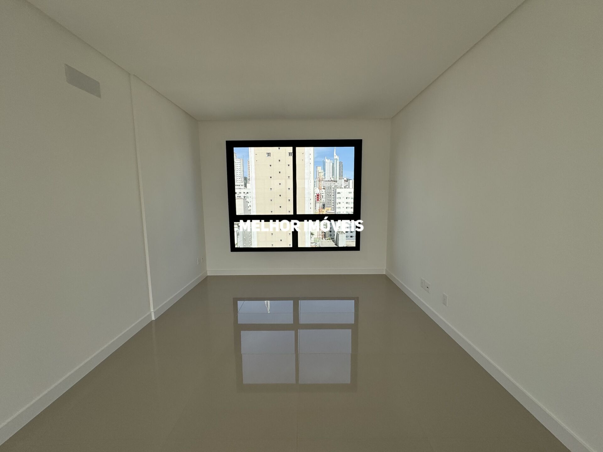 Apartamento à venda com 3 quartos, 130m² - Foto 24