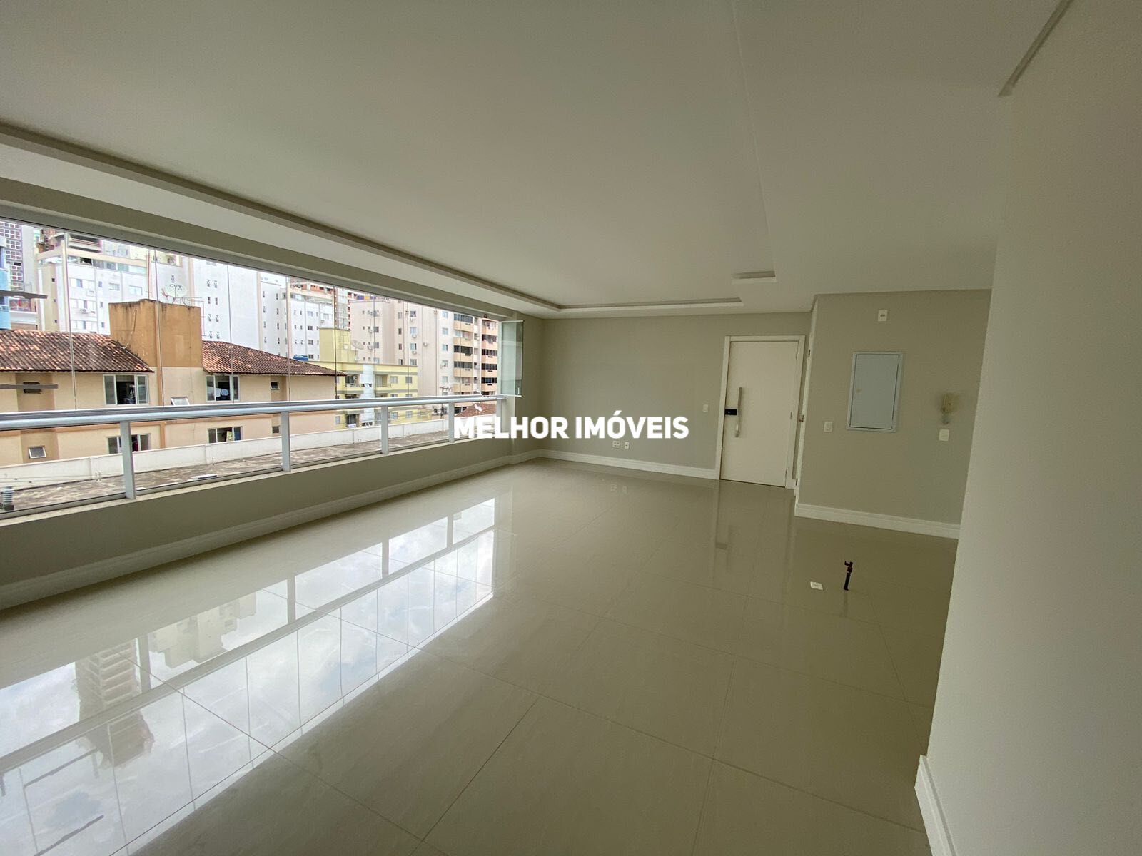 Apartamento à venda com 3 quartos, 250m² - Foto 13