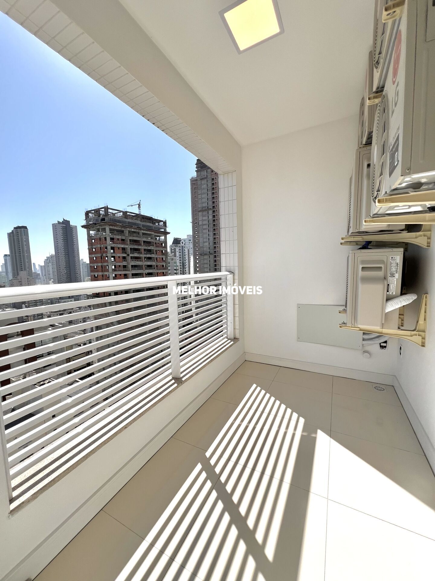 Apartamento à venda com 3 quartos, 135m² - Foto 11