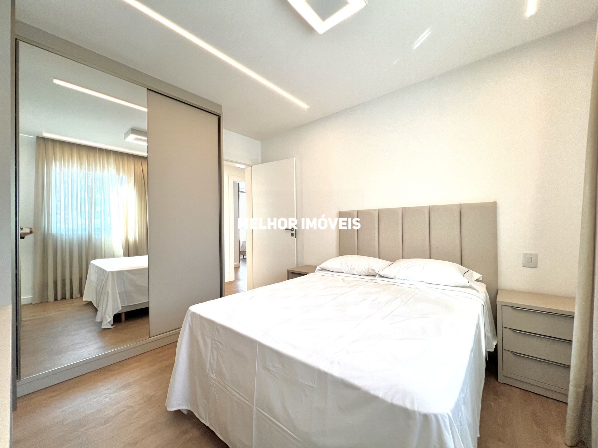 Apartamento à venda com 3 quartos, 135m² - Foto 20