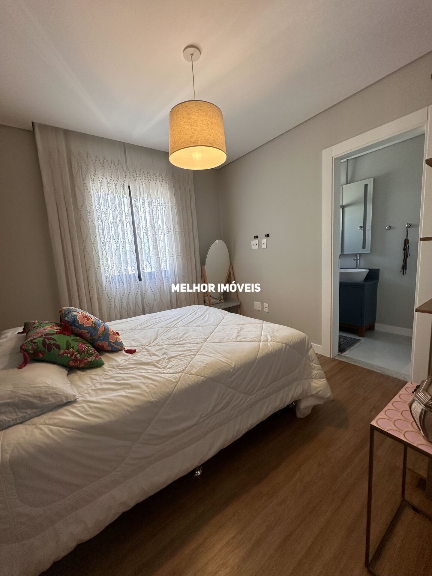 Apartamento à venda com 4 quartos, 147m² - Foto 28