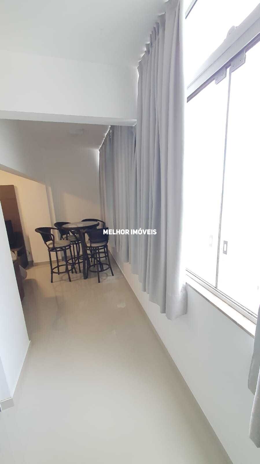 Apartamento à venda com 2 quartos, 103m² - Foto 1