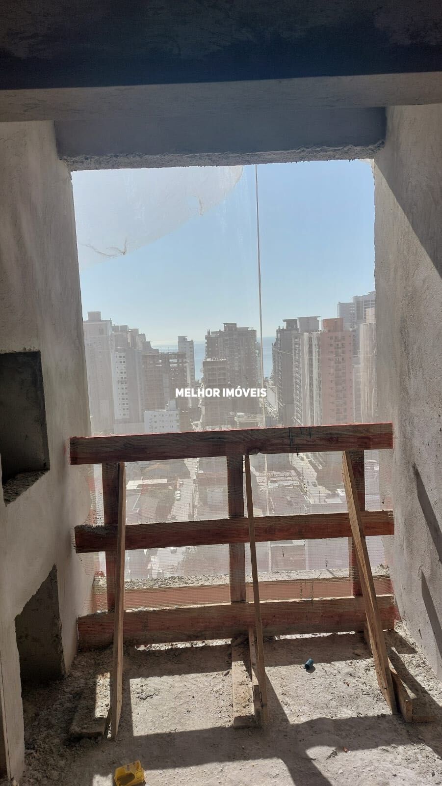 Apartamento à venda com 2 quartos, 7000m² - Foto 5