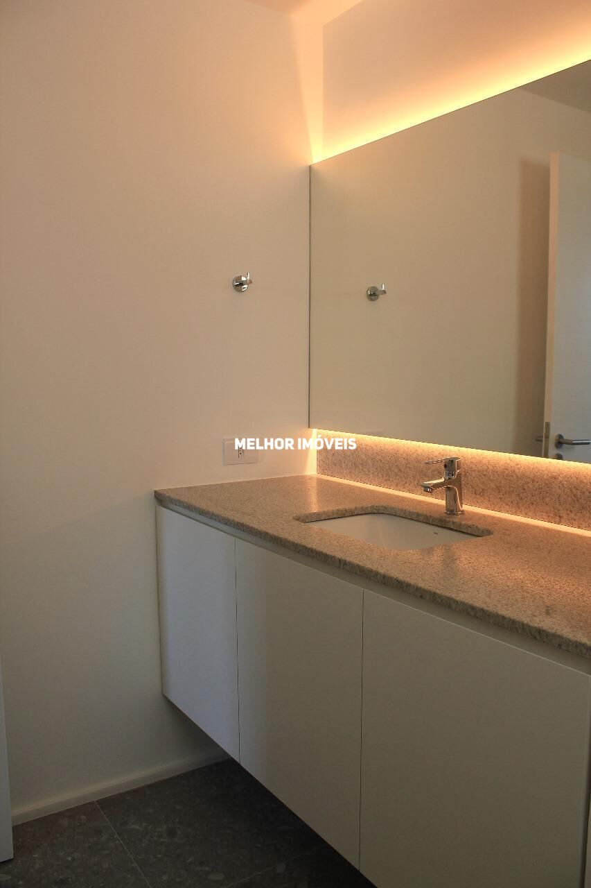 Apartamento à venda com 3 quartos, 134m² - Foto 17