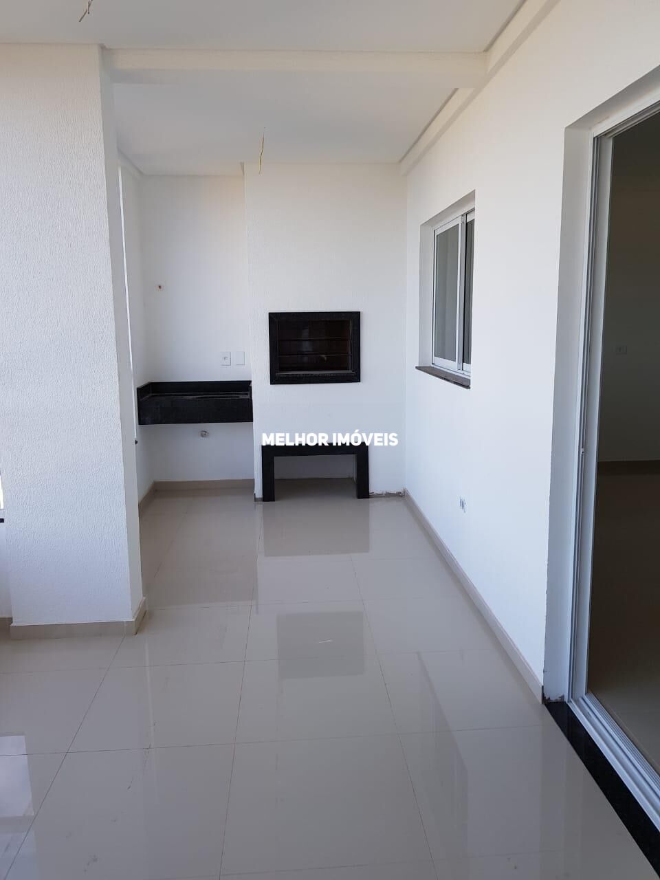 Apartamento à venda com 3 quartos, 143m² - Foto 1