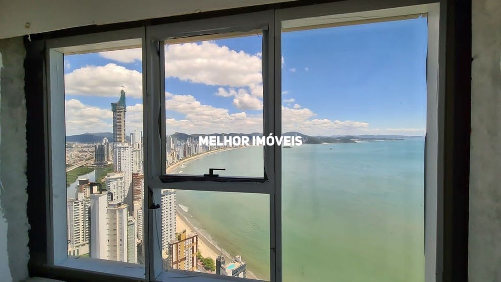 Apartamento à venda com 4 quartos, 257m² - Foto 16