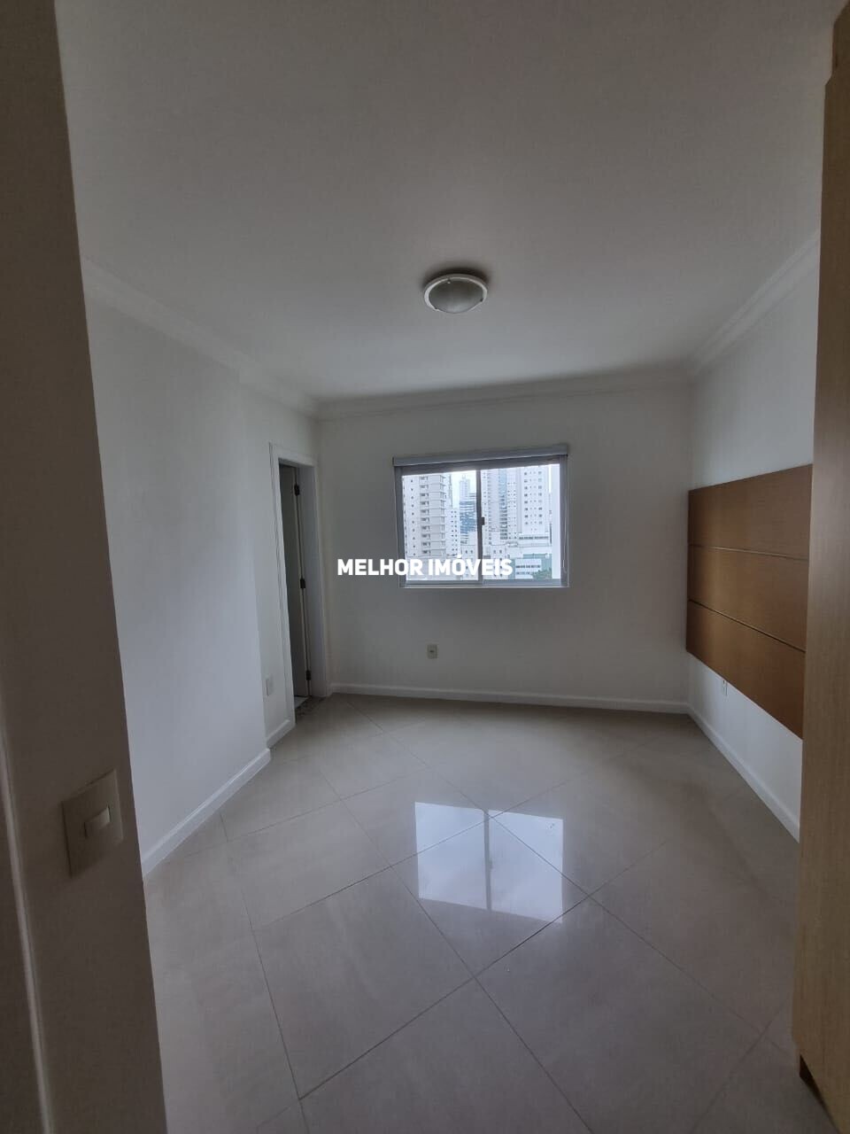 Apartamento à venda com 3 quartos, 99m² - Foto 8