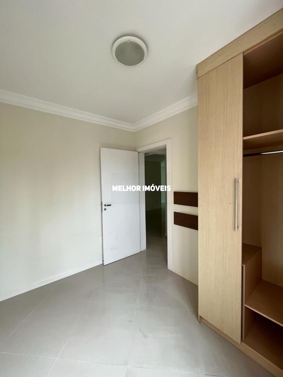 Apartamento à venda com 3 quartos, 99m² - Foto 13