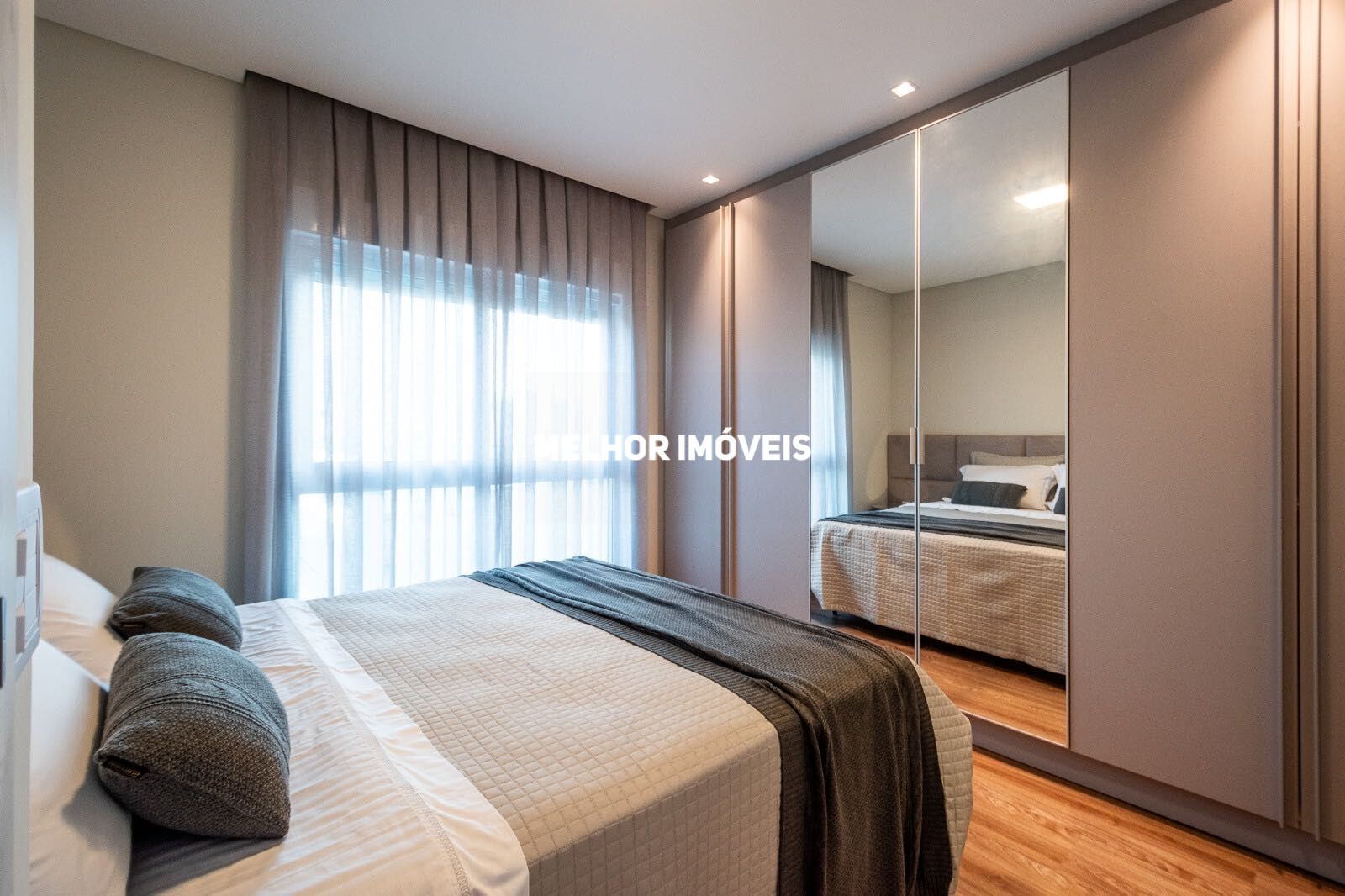 Apartamento à venda com 3 quartos, 246m² - Foto 34