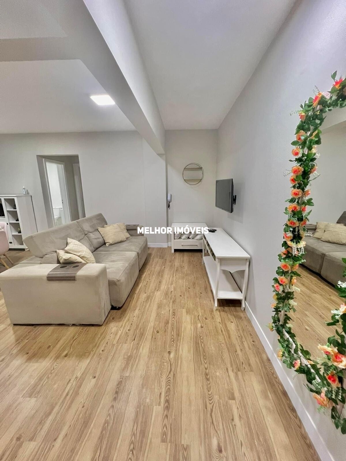 Apartamento à venda com 2 quartos, 125m² - Foto 1