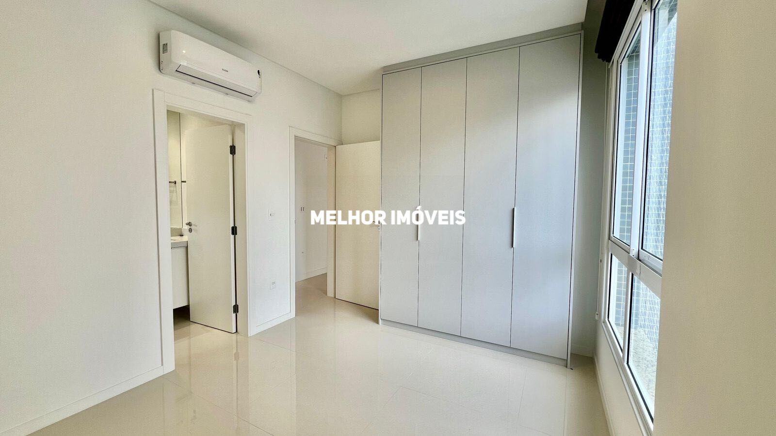 Apartamento à venda com 3 quartos, 134m² - Foto 10