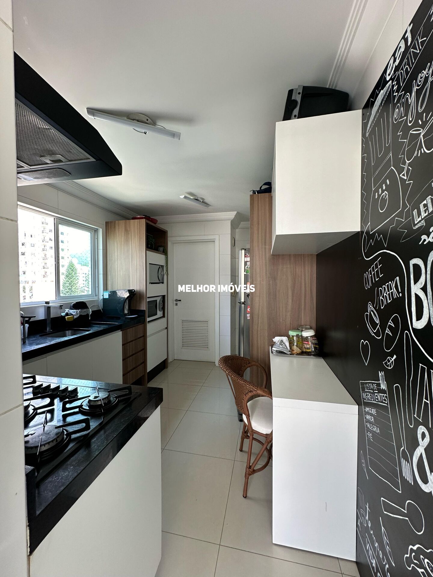 Apartamento à venda com 3 quartos, 119m² - Foto 6