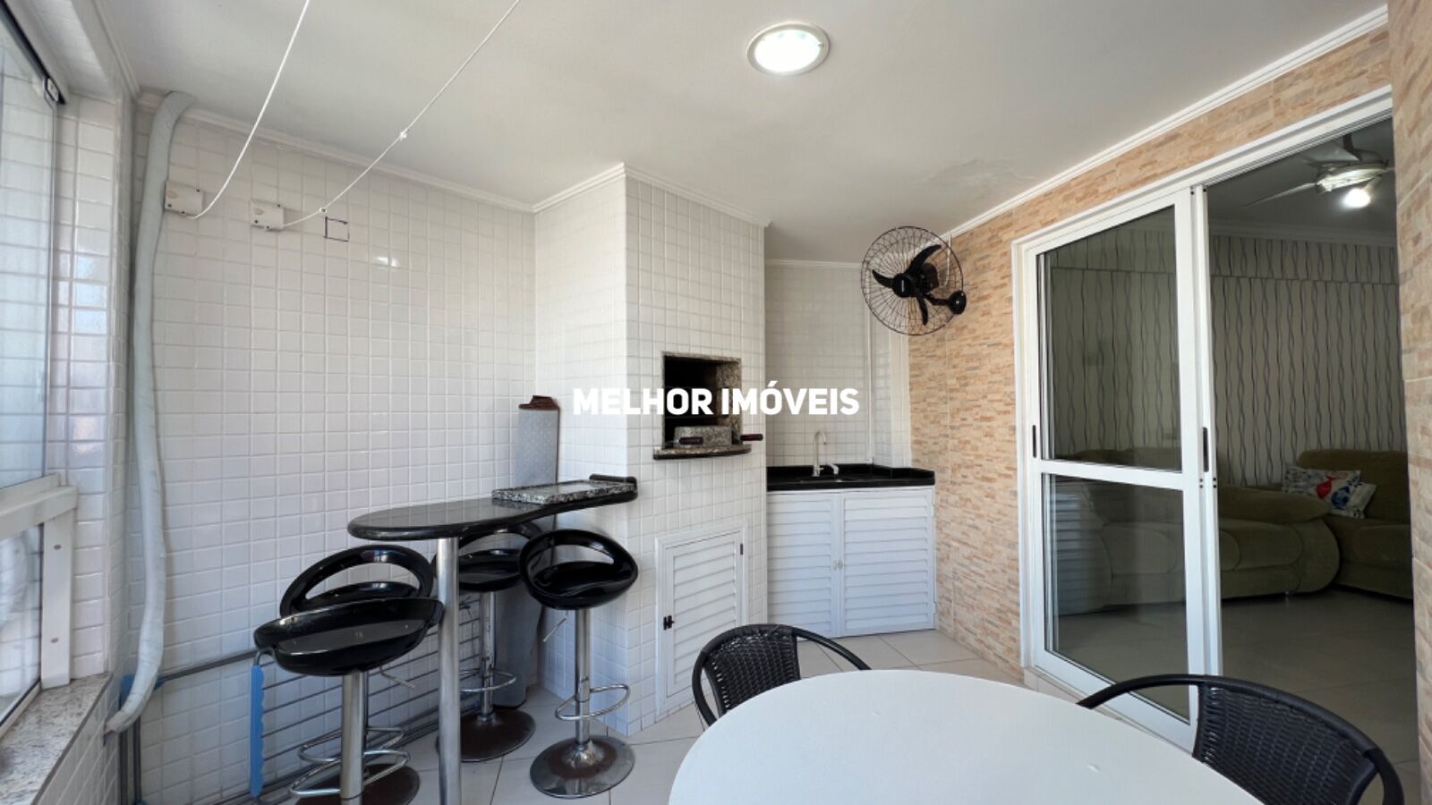 Apartamento à venda com 2 quartos, 91m² - Foto 1